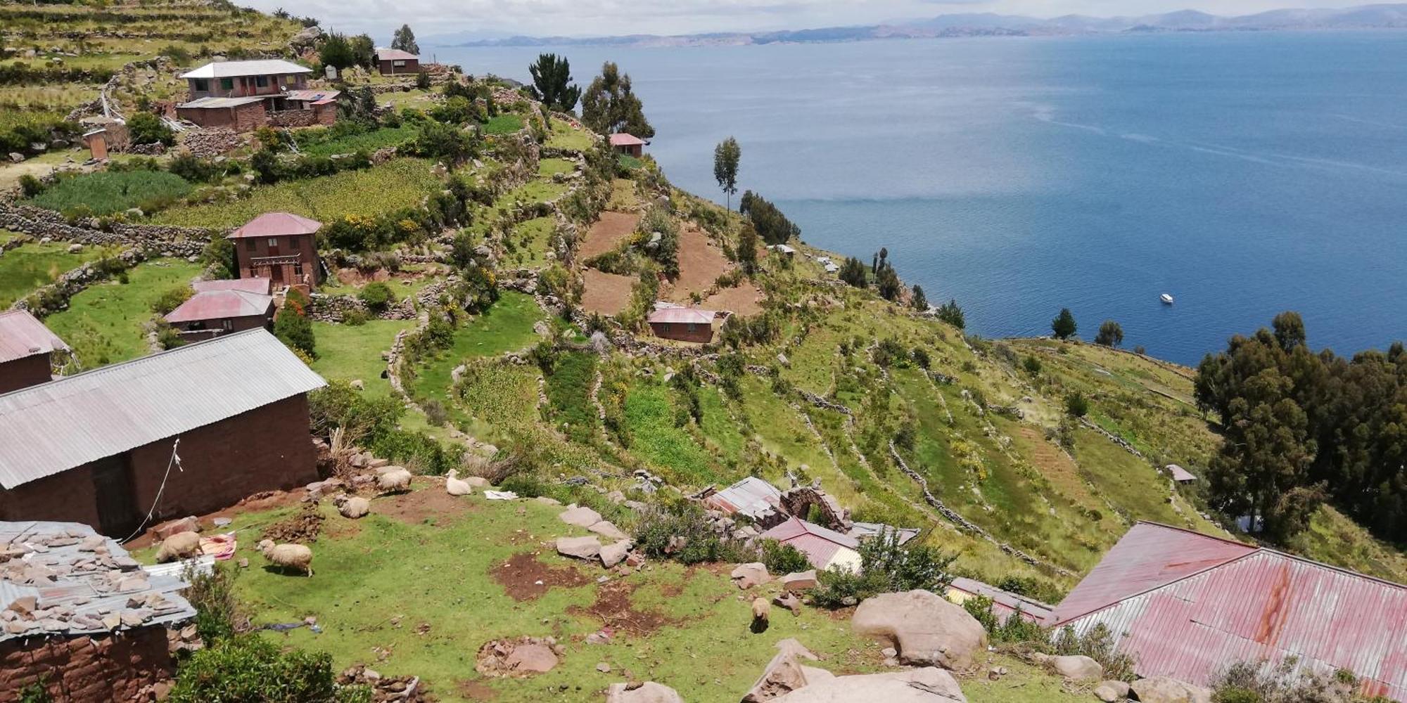 Taquile Hospedaje Mario Huillanopampa Екстериор снимка